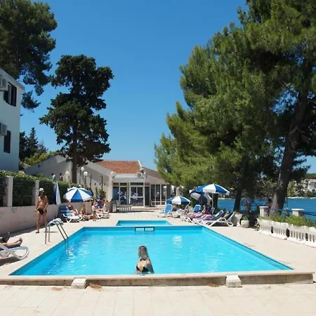 Lumbarda Resort Apartments Apartment
